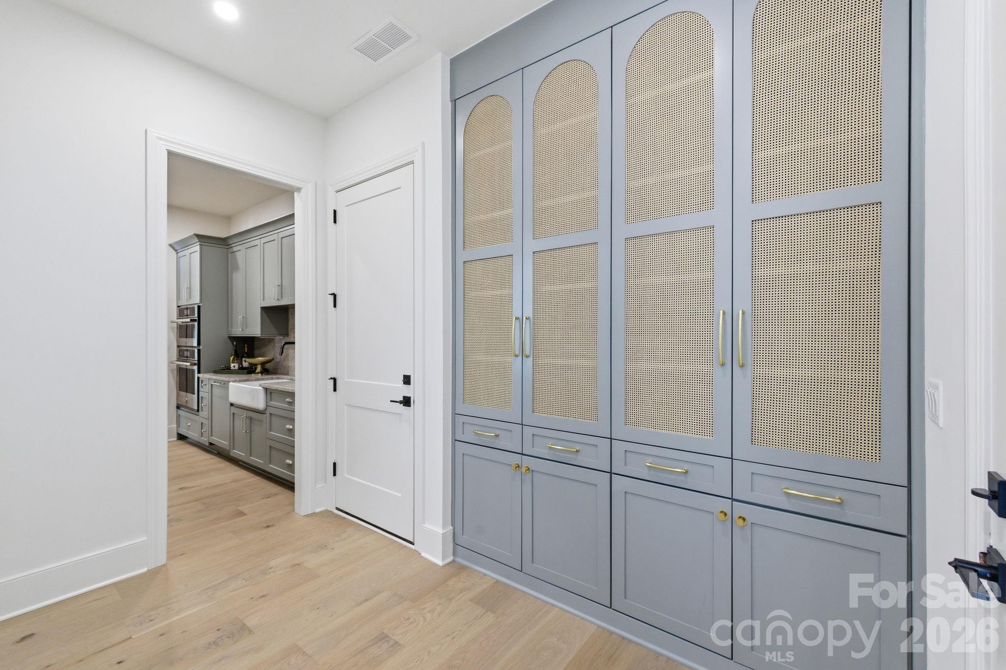 Barclay Downs - Residential