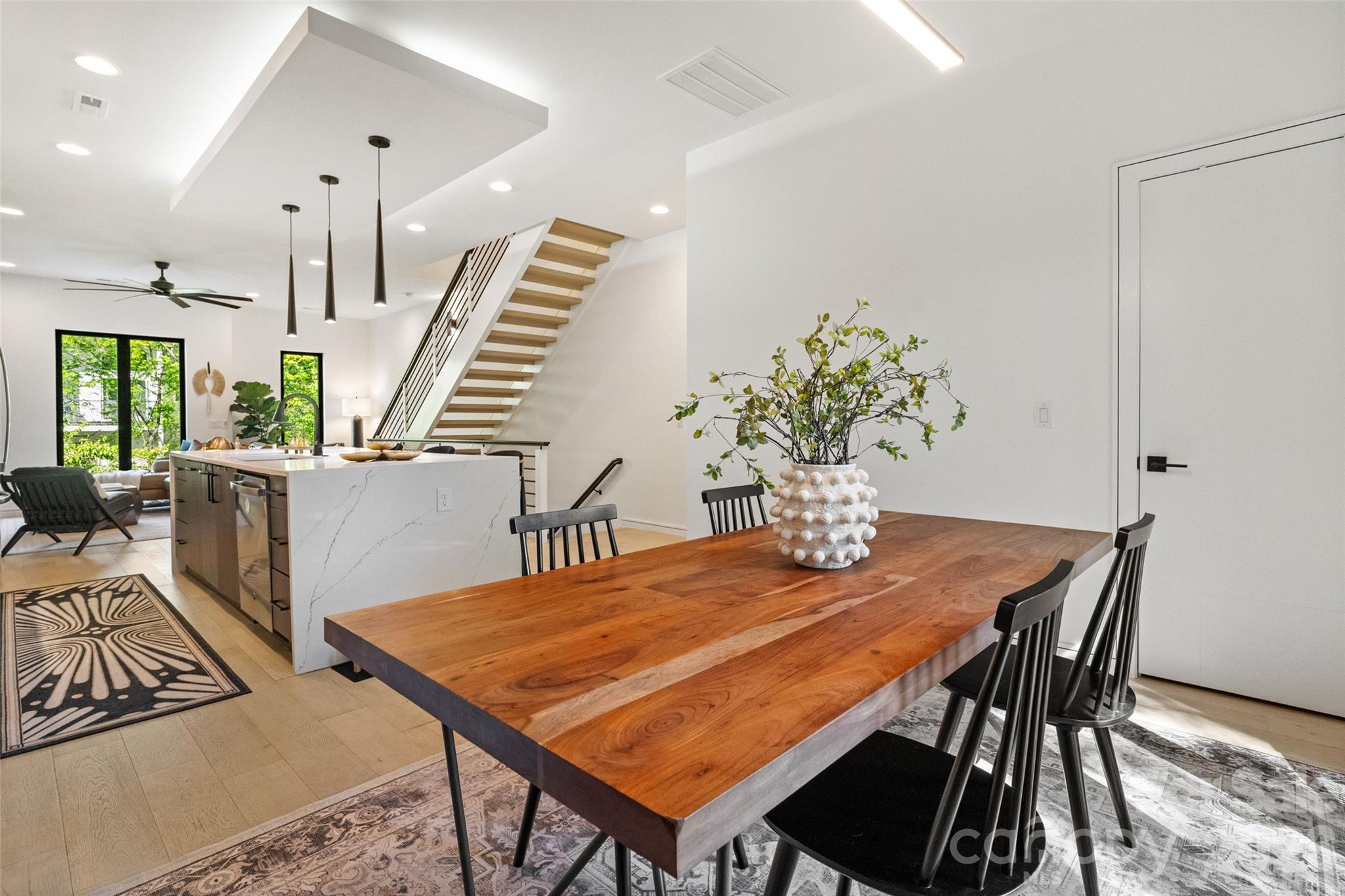 The Arts District - Residential