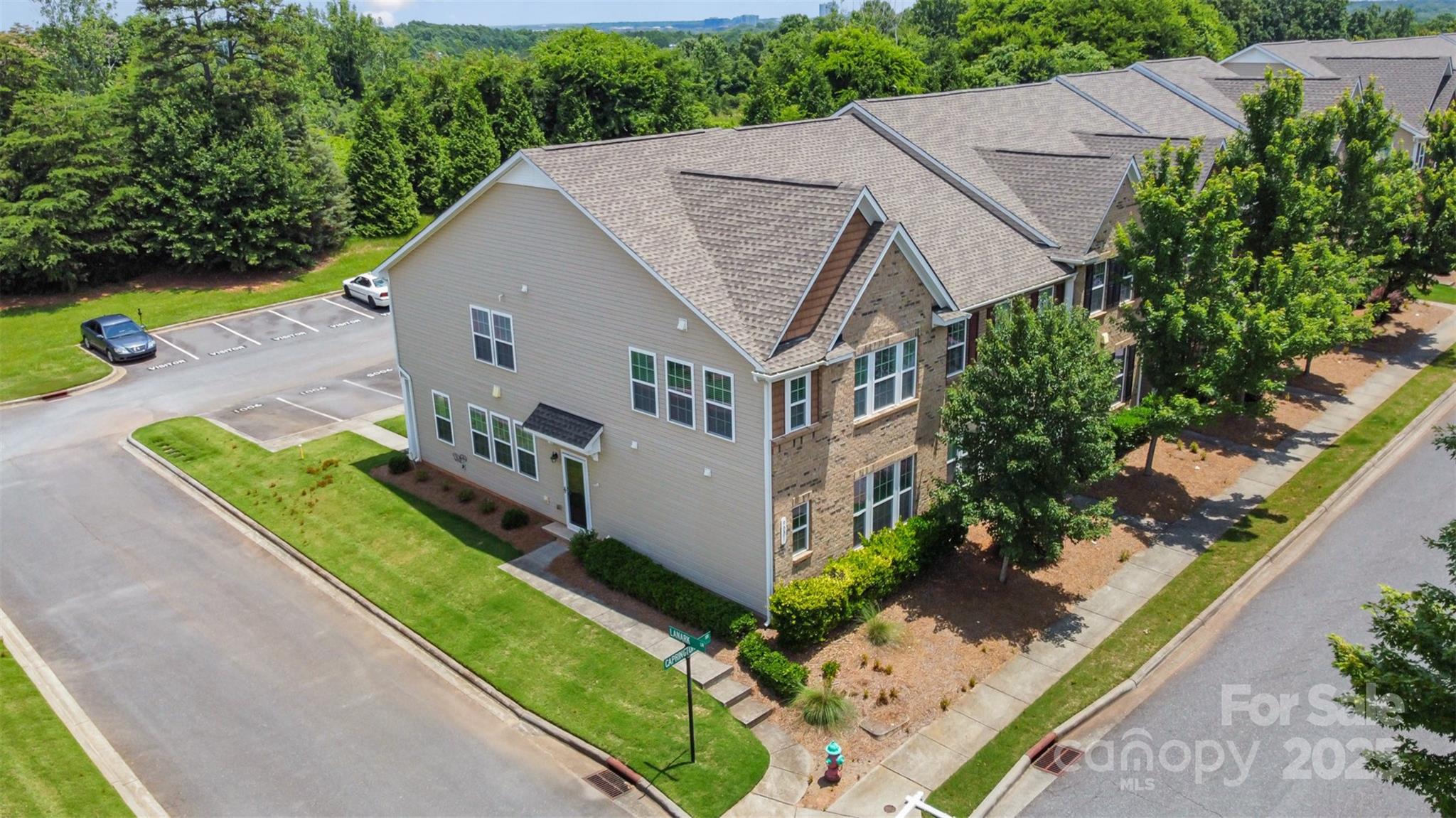 9001 Lanark Lane