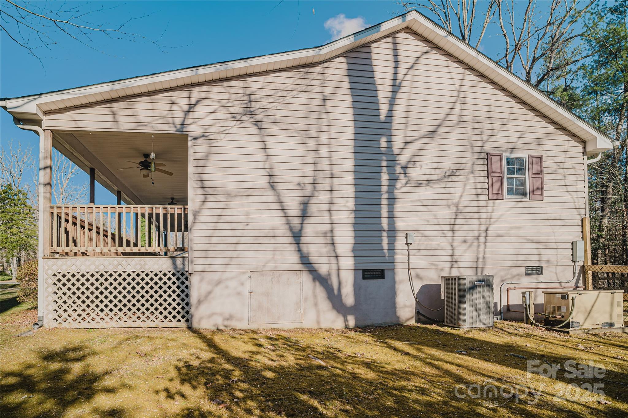 Twelve Oaks - Residential