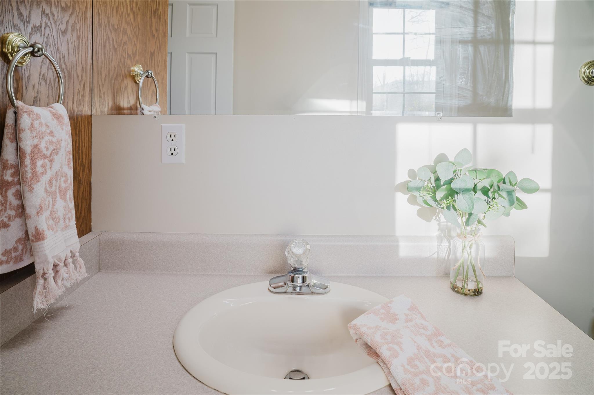 Twelve Oaks - Residential