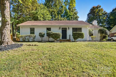 7108 Ludwig Drive Charlotte NC 28215