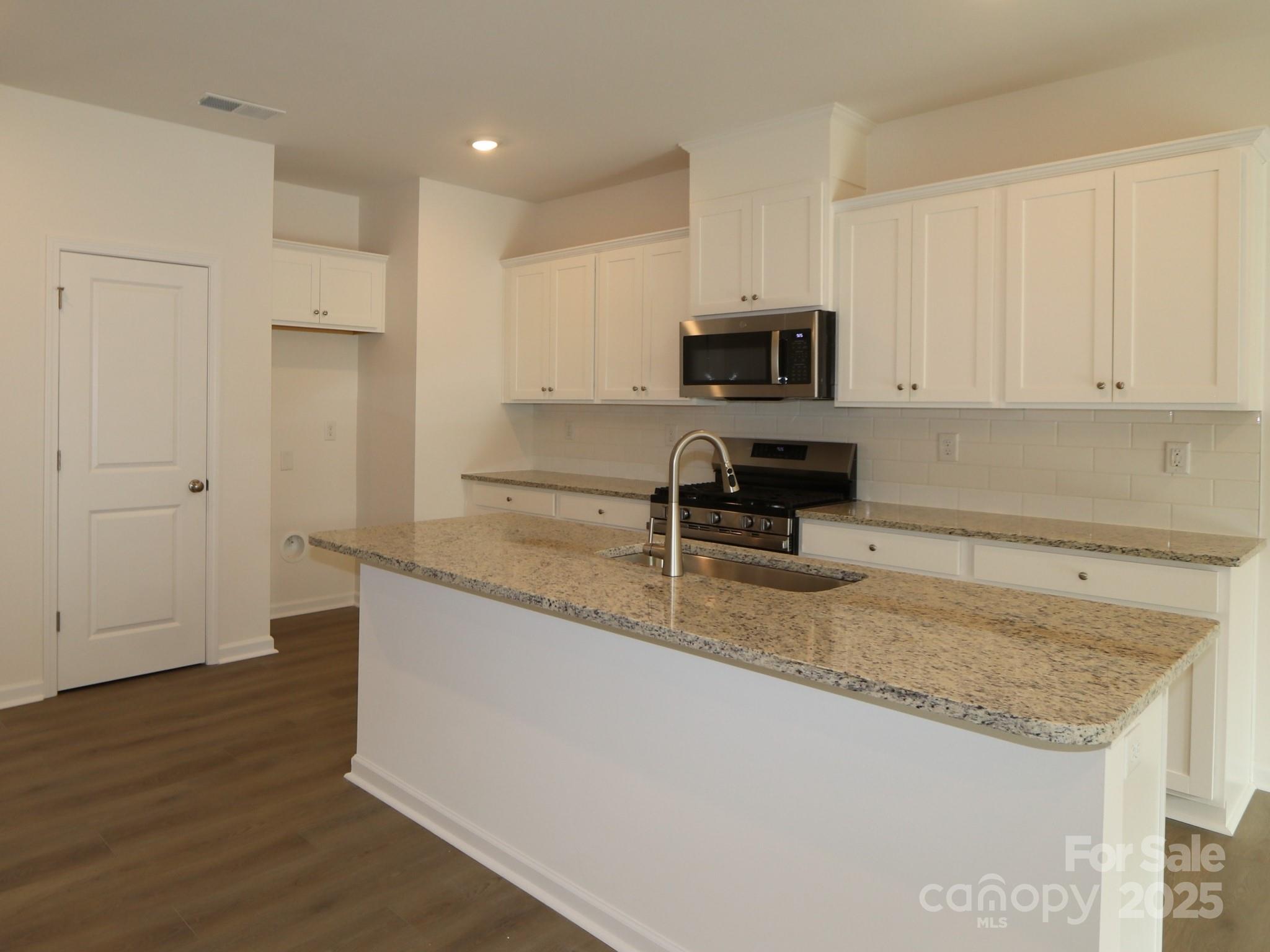 3208 Lilac Grove Drive