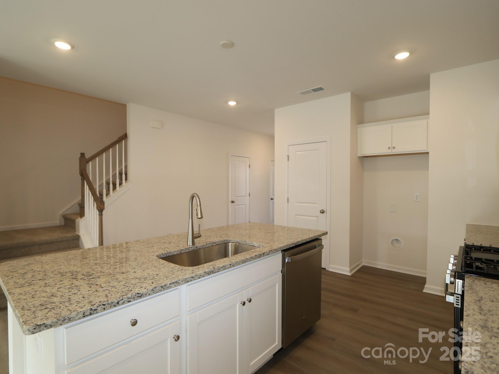 3208 Lilac Grove Drive
