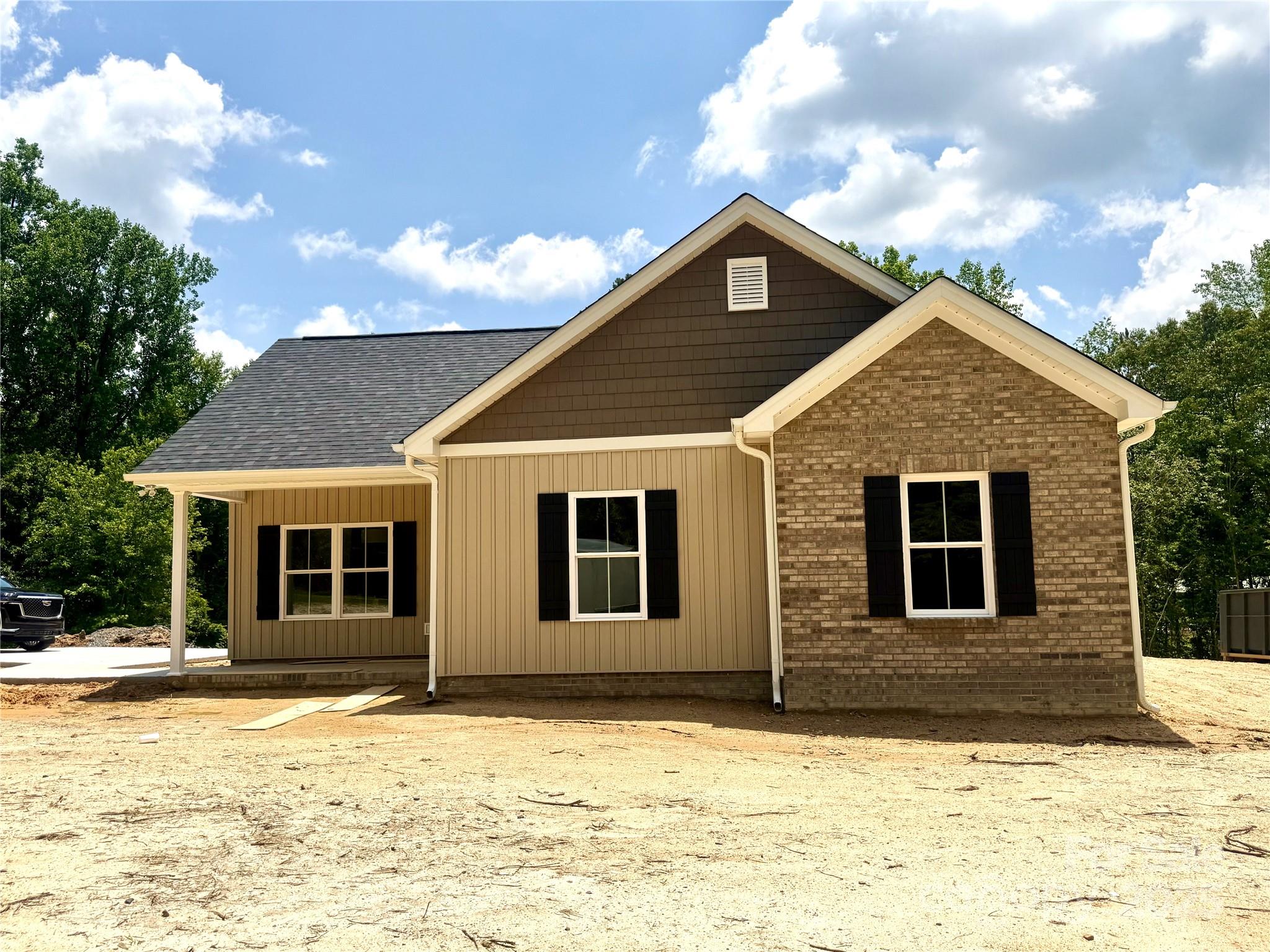 102 Lakeside Drive