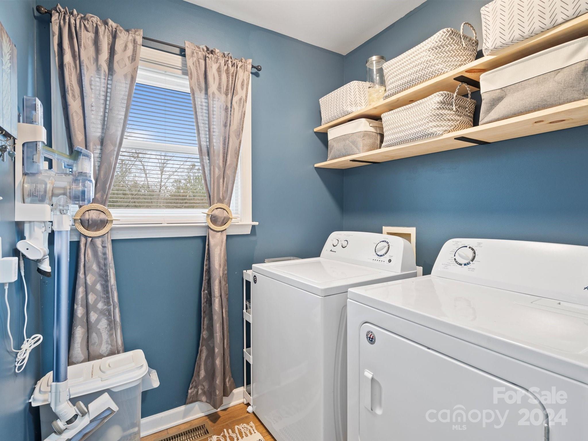 Rolling Ridge - Residential