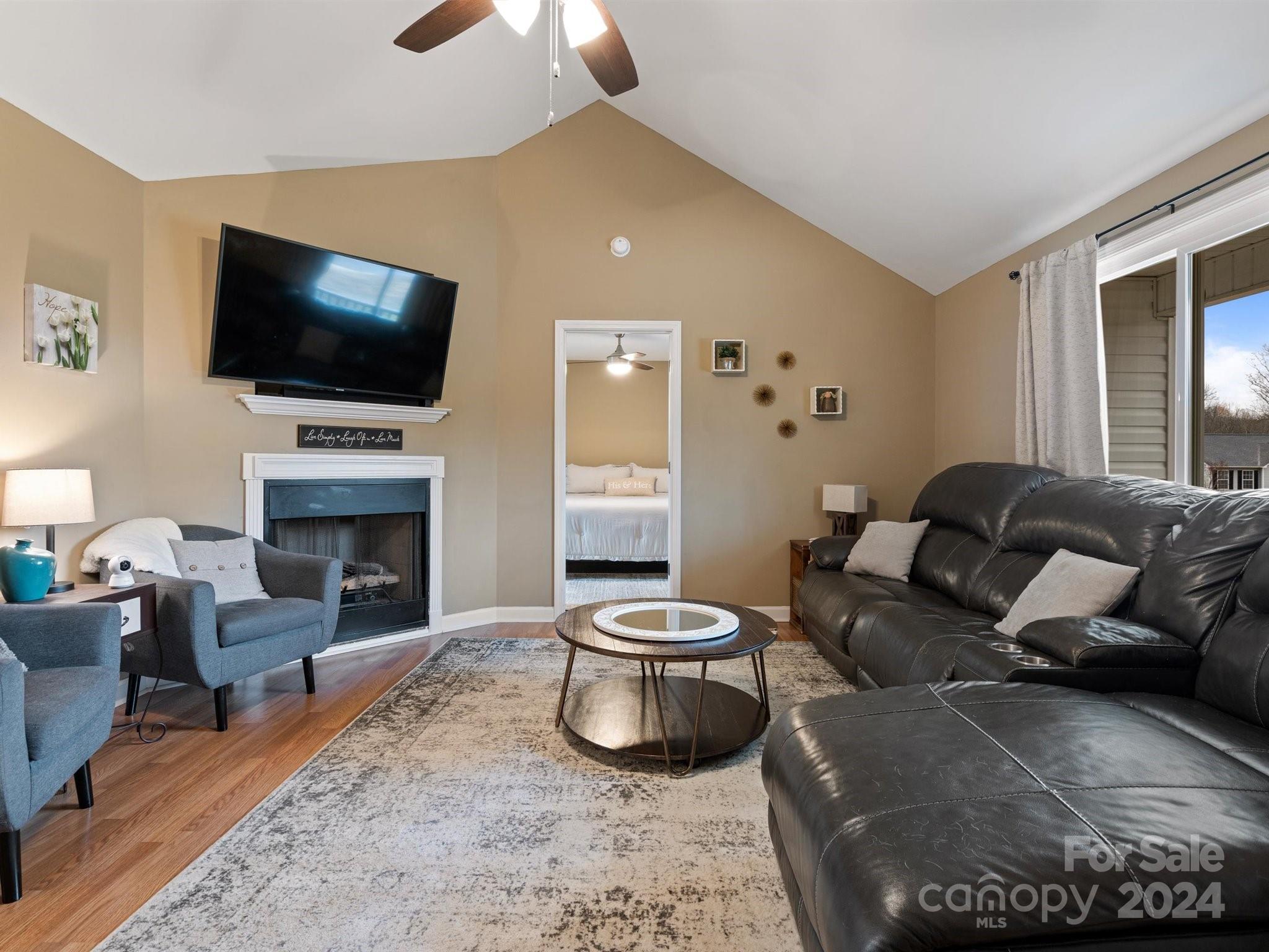 Rolling Ridge - Residential