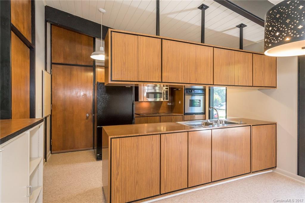 Mountainbrook - Residential Lease