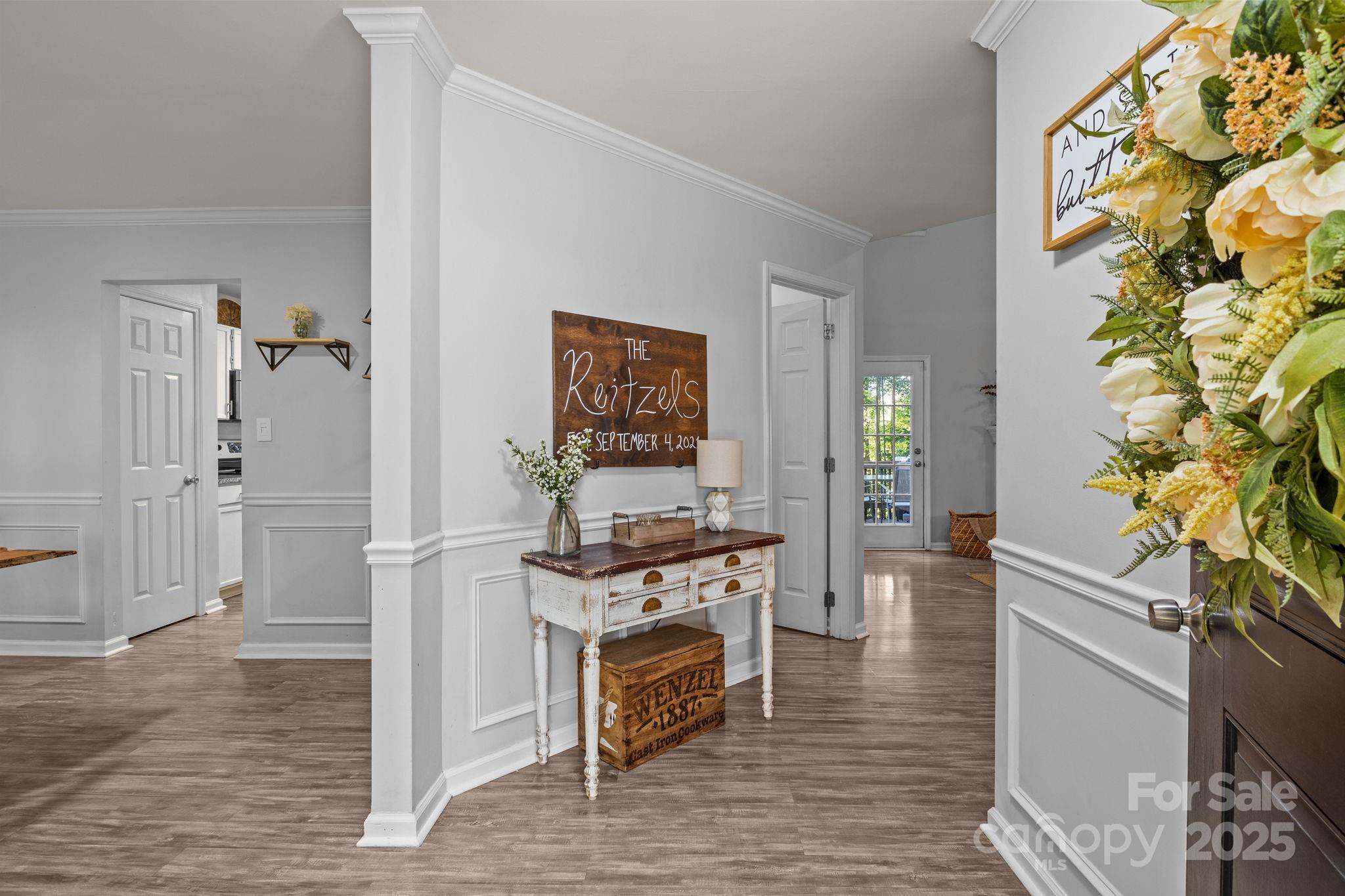 7712 Leisure Lane