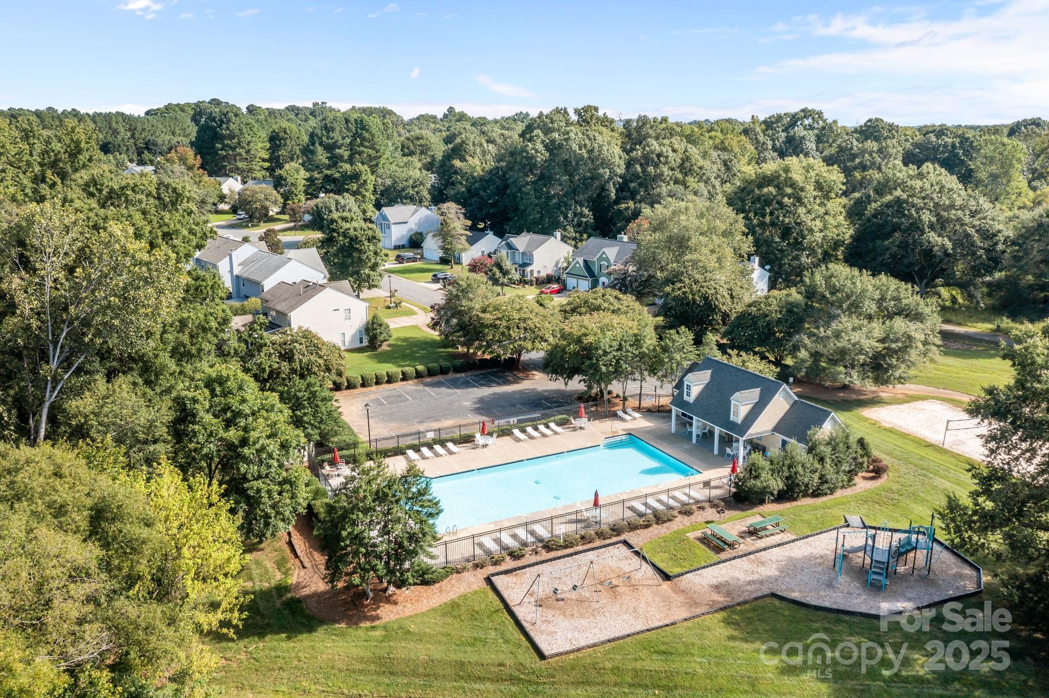 Henderson Park - Residential