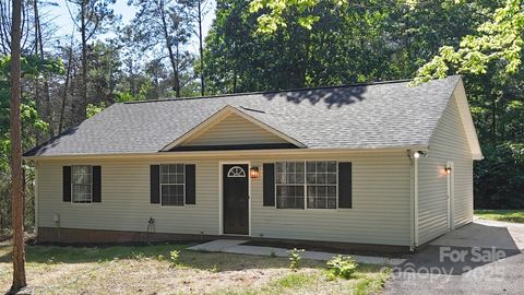 7525 Cedarbrook Drive Charlotte NC 28215