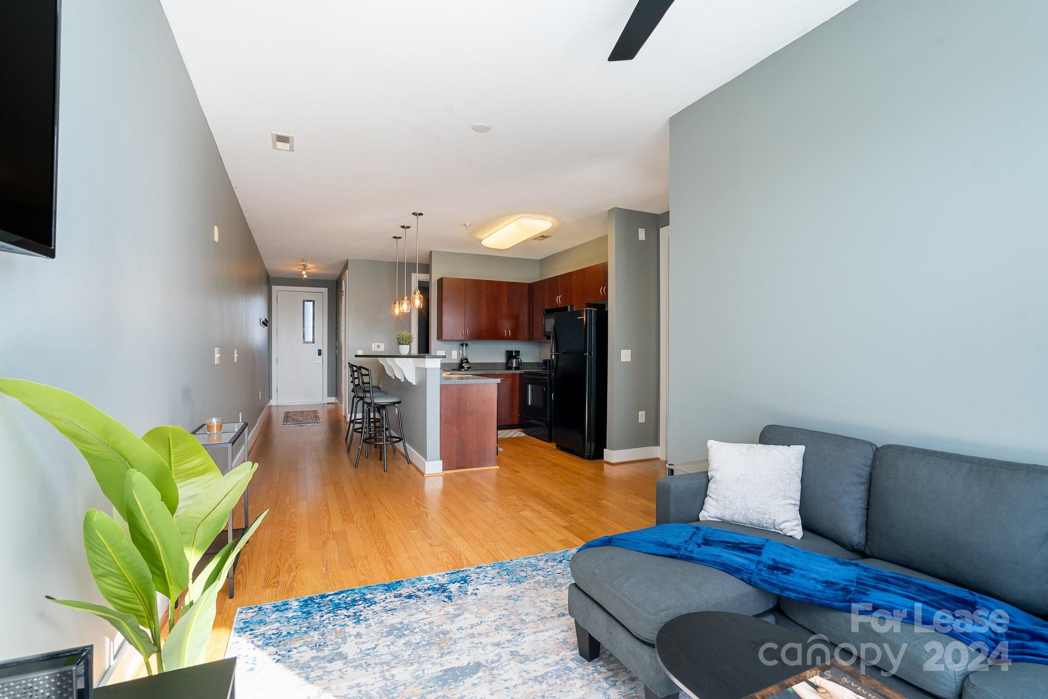 1st Row Warehouse - Residential Lease