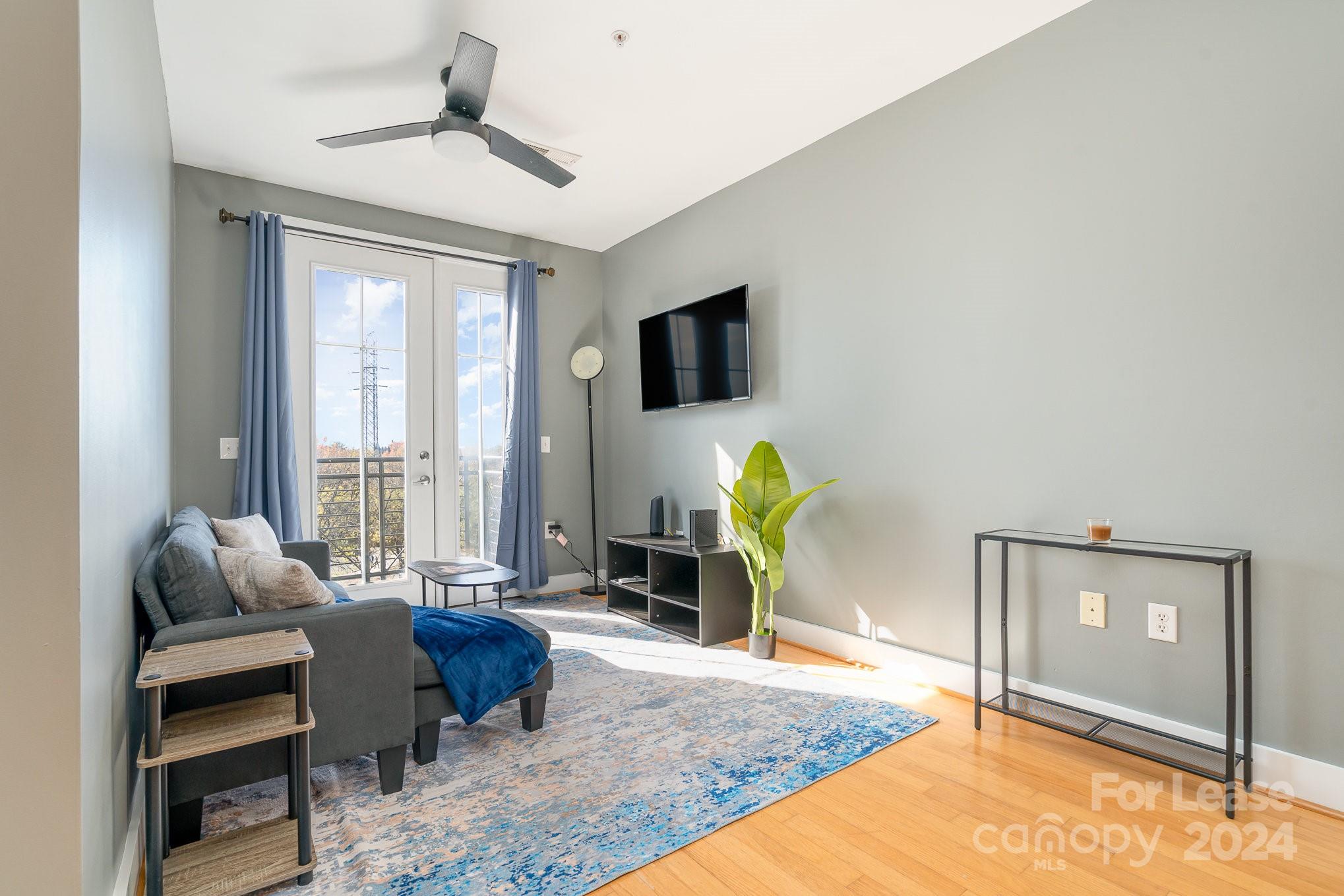 1st Row Warehouse - Residential Lease