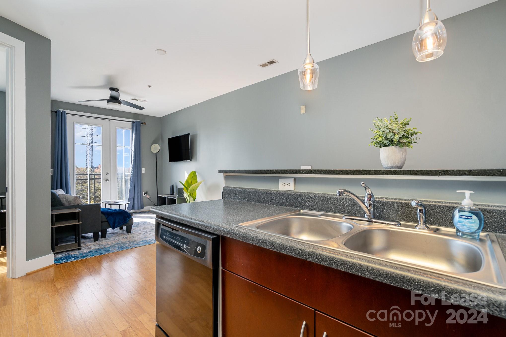 1st Row Warehouse - Residential Lease