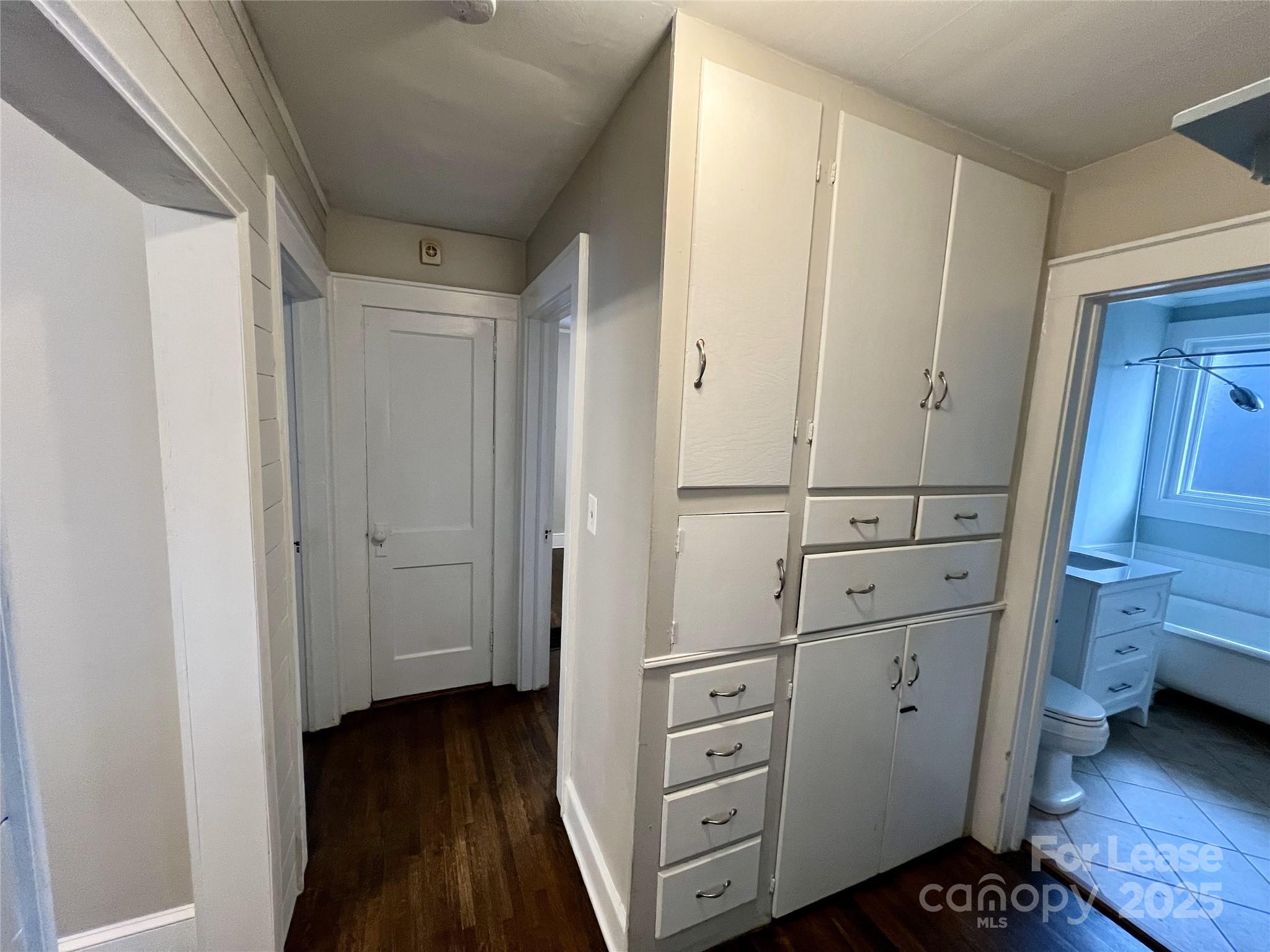 Oakhurst - Residential Lease