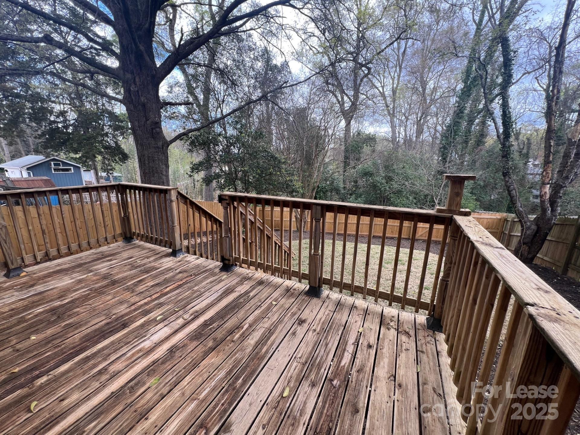 Oakhurst - Residential Lease