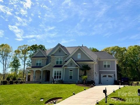 121 Leeward Shoals Lane Mooresville NC 28117