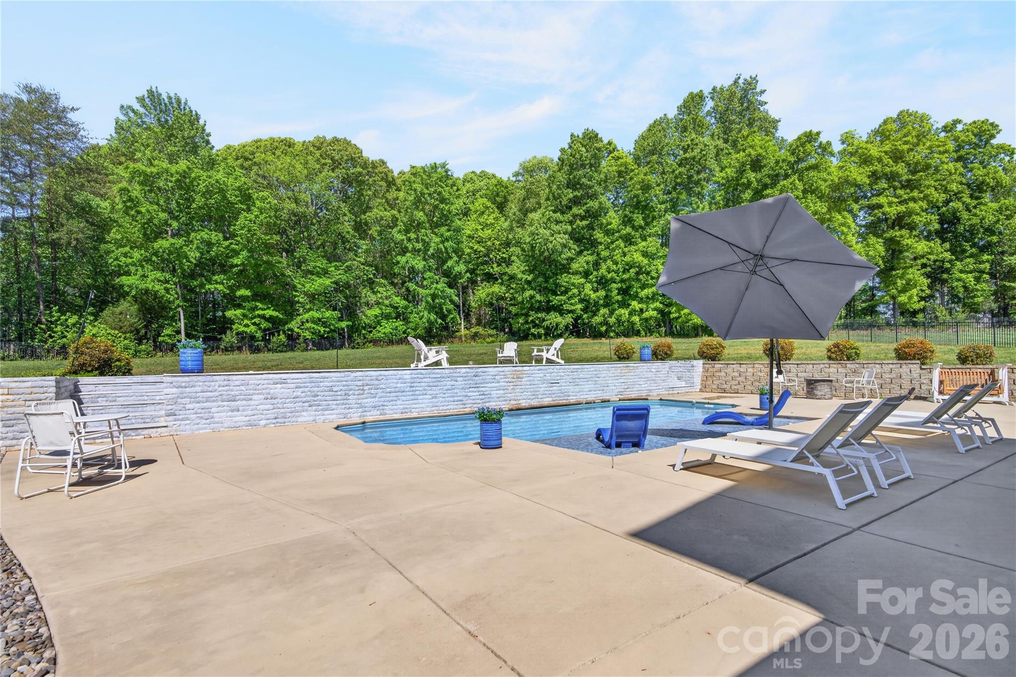 Chesapeake Pointe - Residential