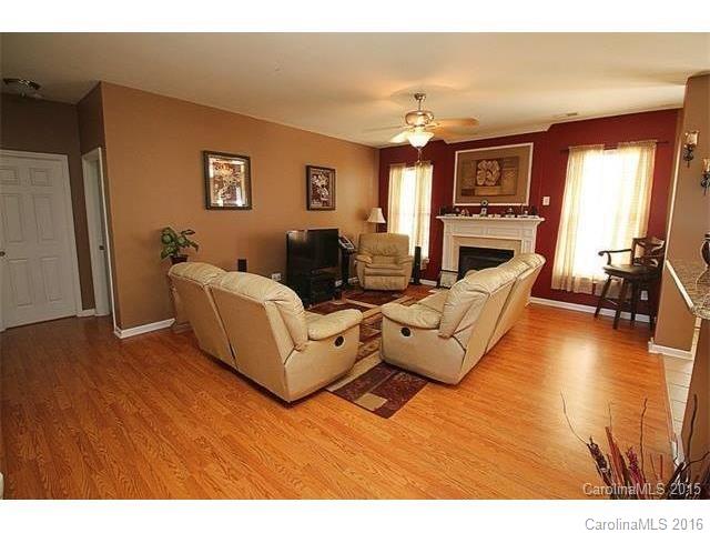 Steele Creek Landing - Residential Lease