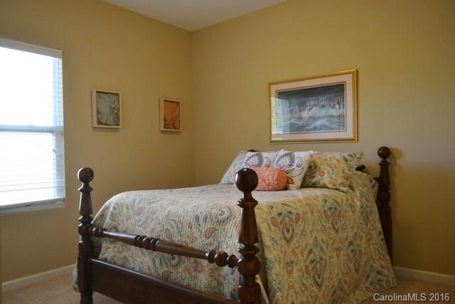 Holly Hills - Residential