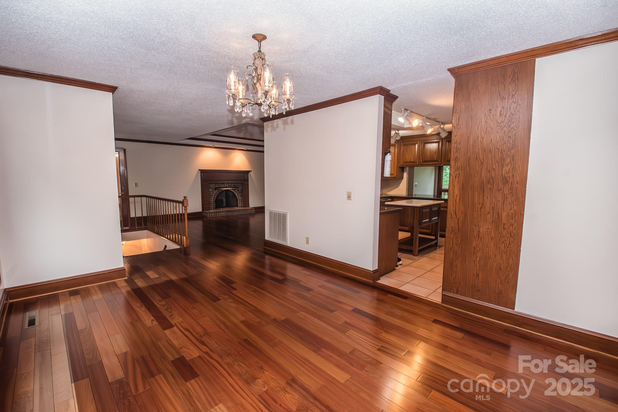 3700 NW Gainesway Court NW