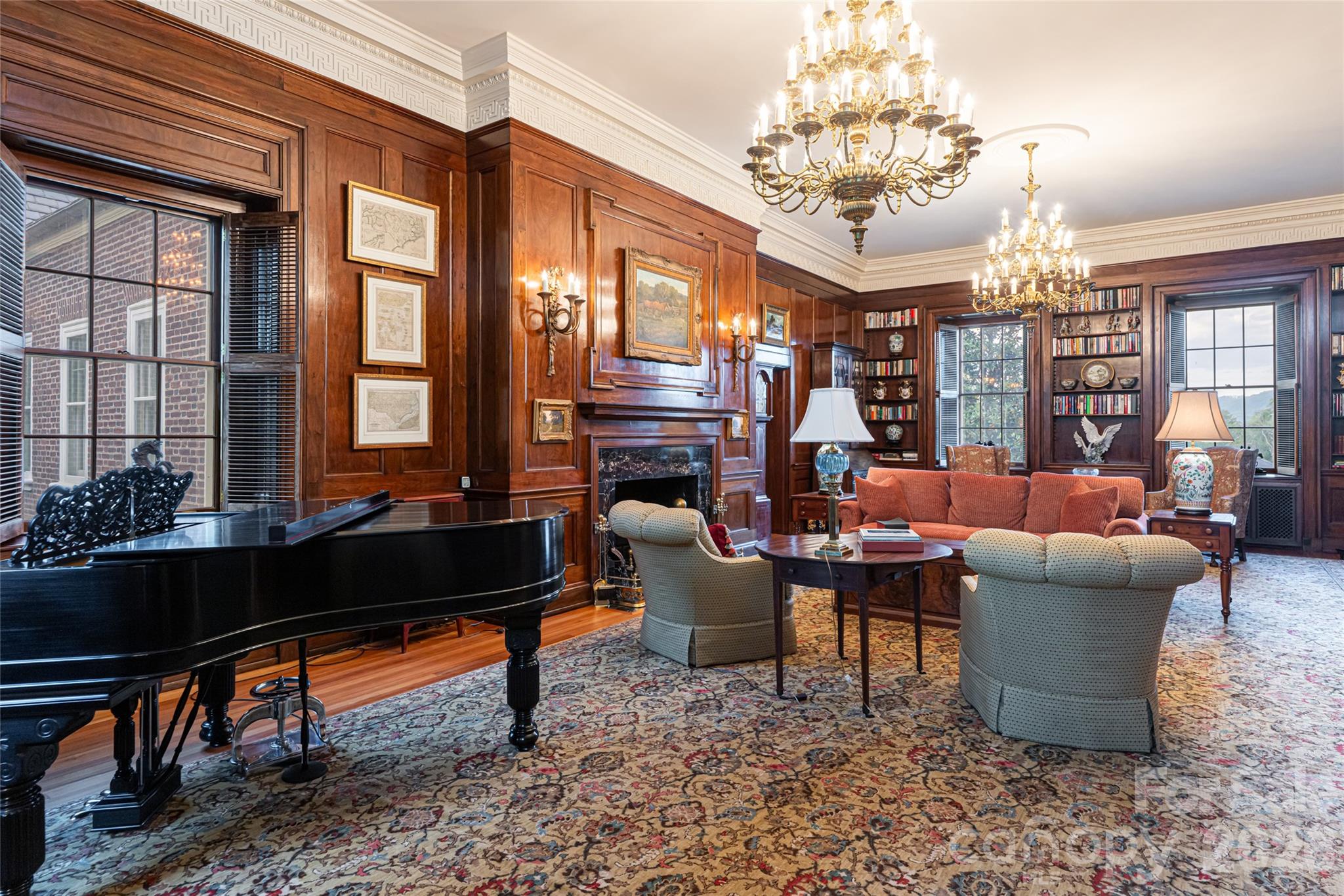 324 Vanderbilt Road