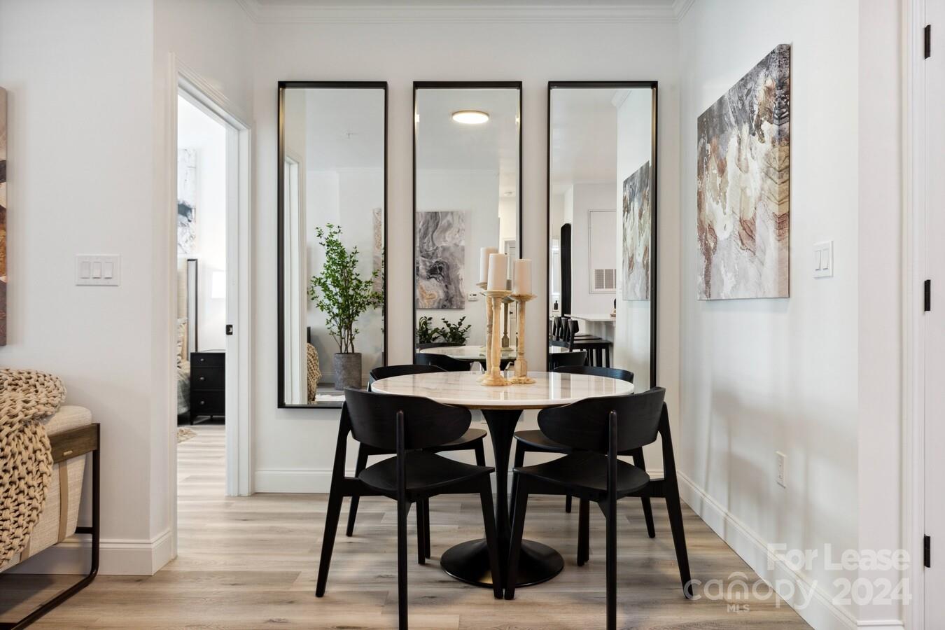 Asheville, North Carolina 28805, United States, 3 Bedrooms Bedrooms, ,3 BathroomsBathrooms,Residential,Active,56431