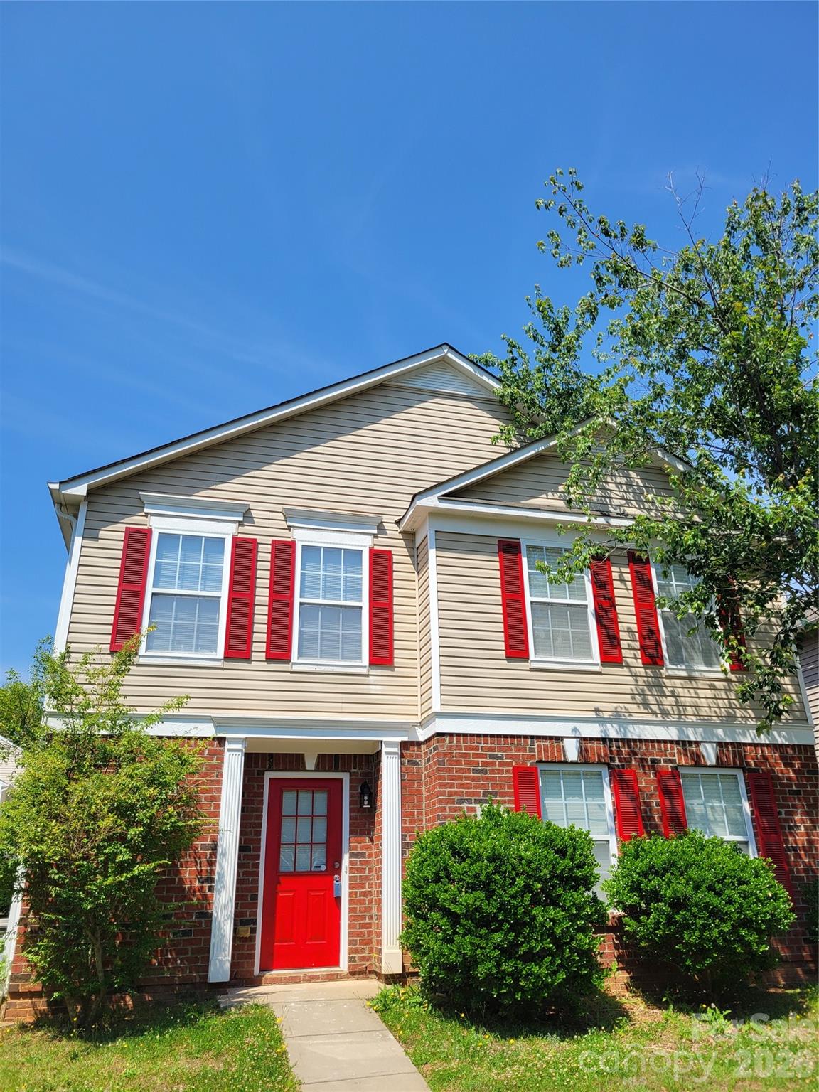 806 Sinclair Drive