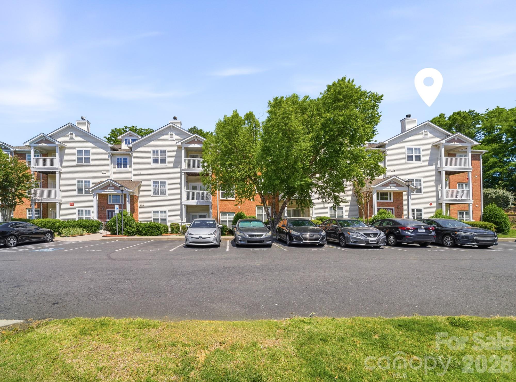 9976 Hyde Glen Court