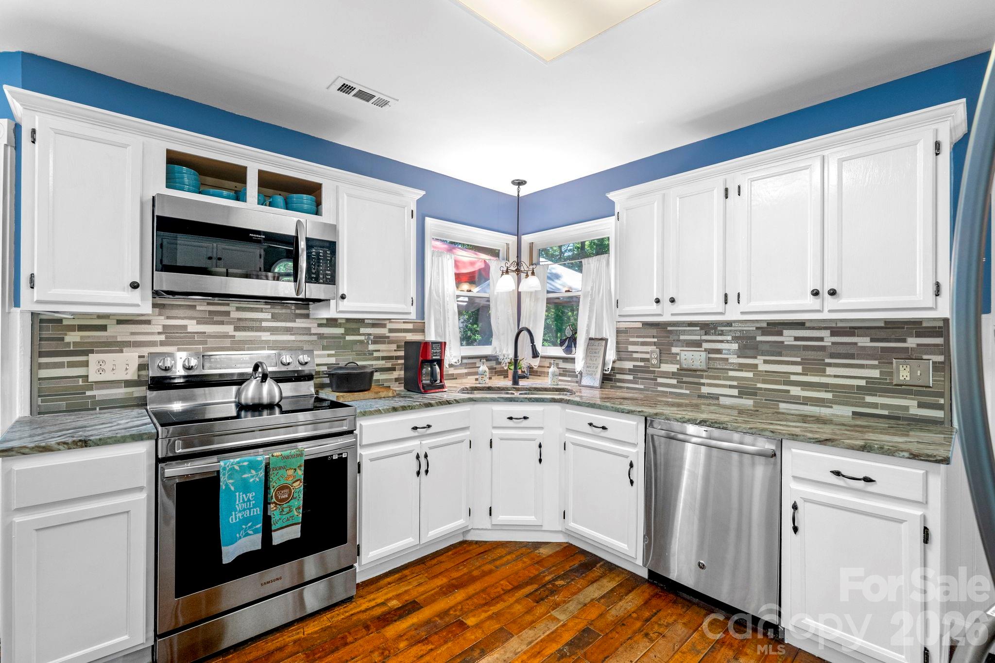 Stoney Pointe - Residential