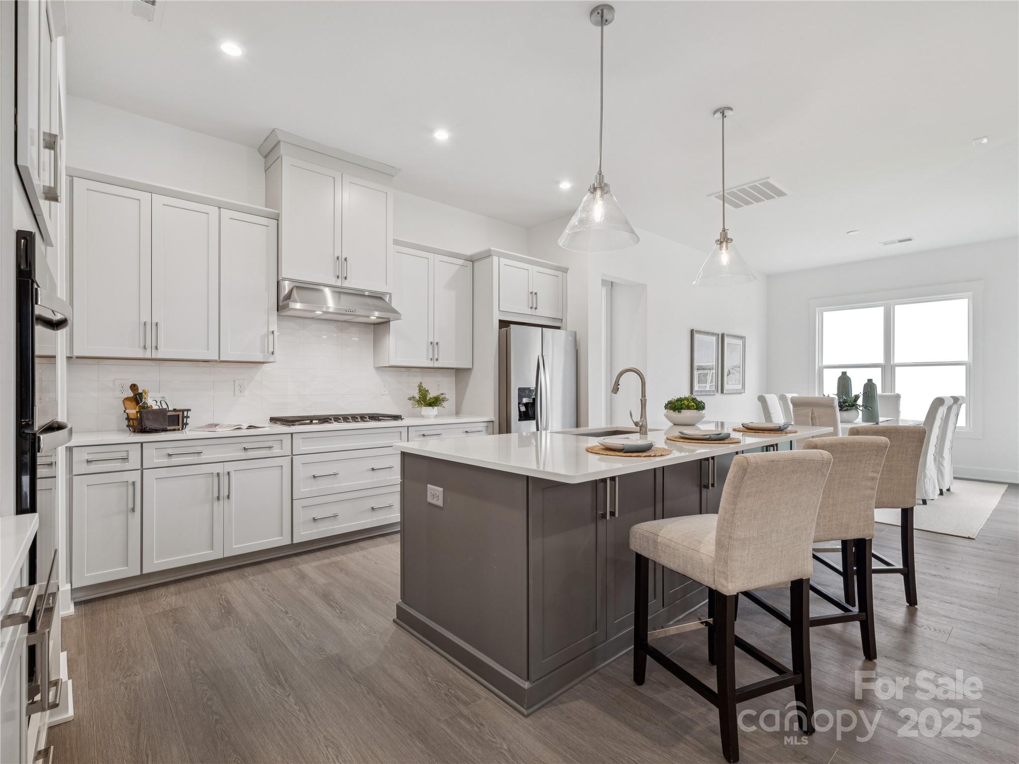 5343 Mint Harbor Way 305