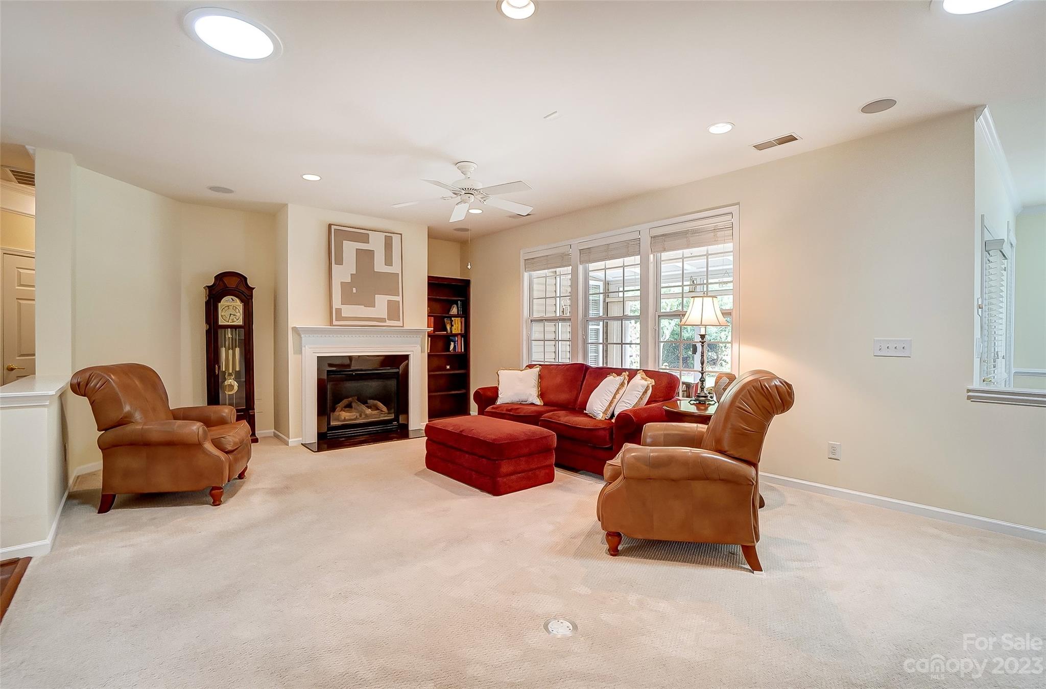 Four Seasons At Gold Hill - Residential