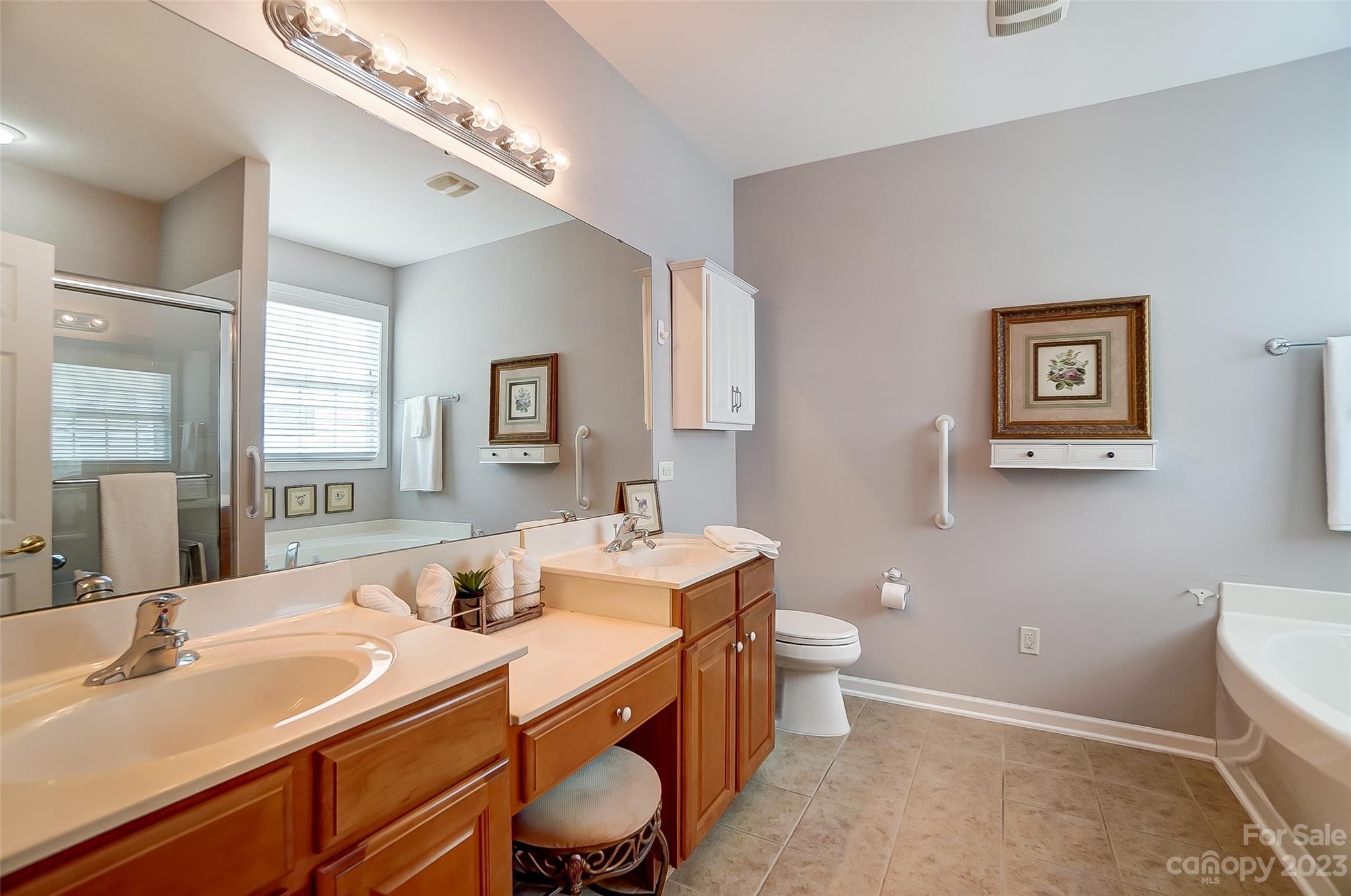 Four Seasons At Gold Hill - Residential