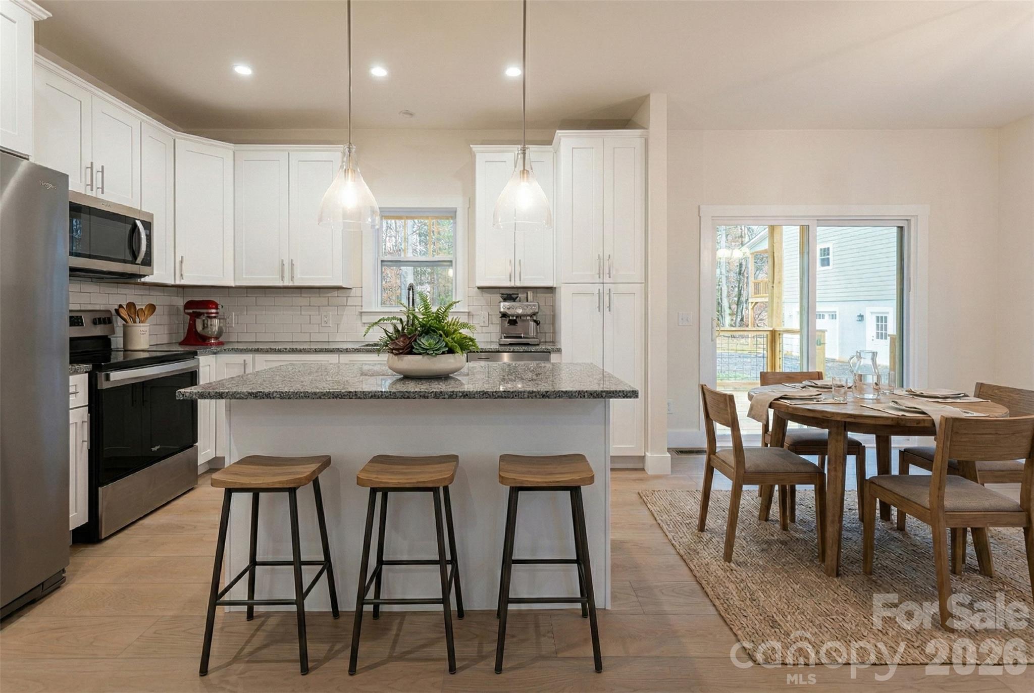 Cascade Ridge - Residential