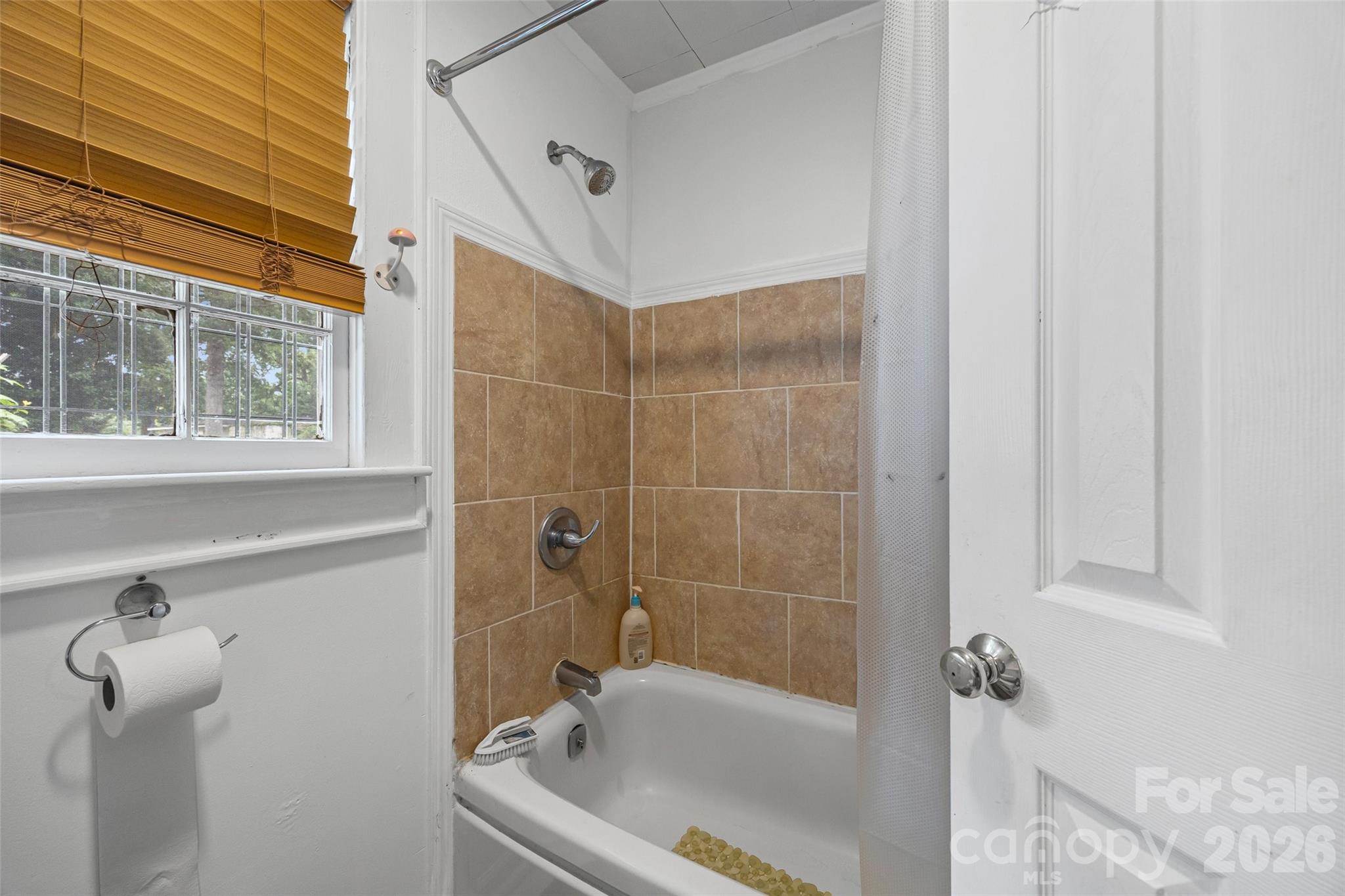 Royal Oaks - Residential