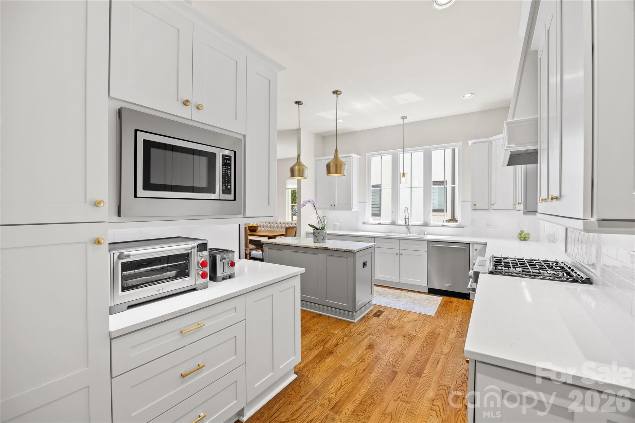 Elizabeth - Residential
