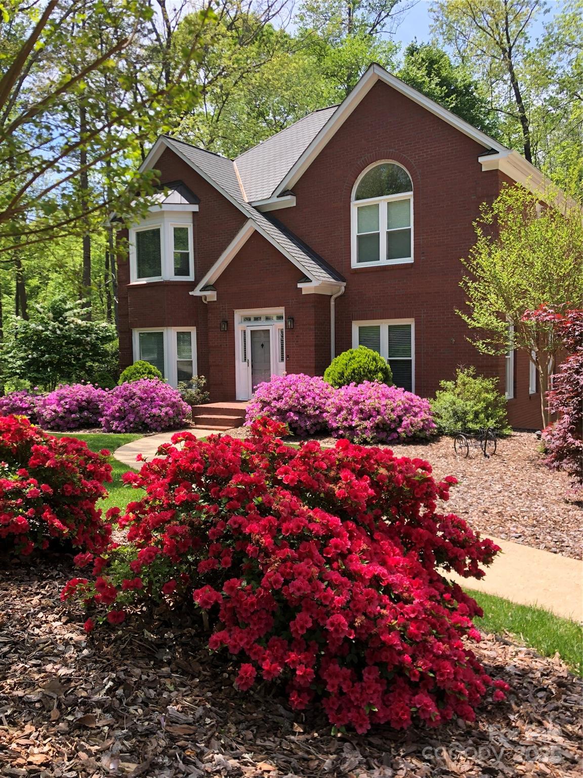 3875 Deer Run Drive NE