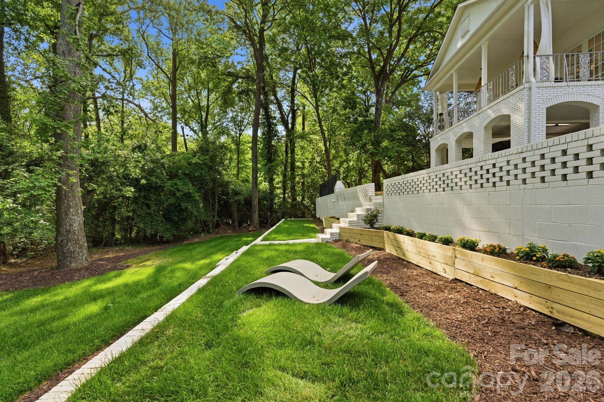 Barclay Downs - Residential