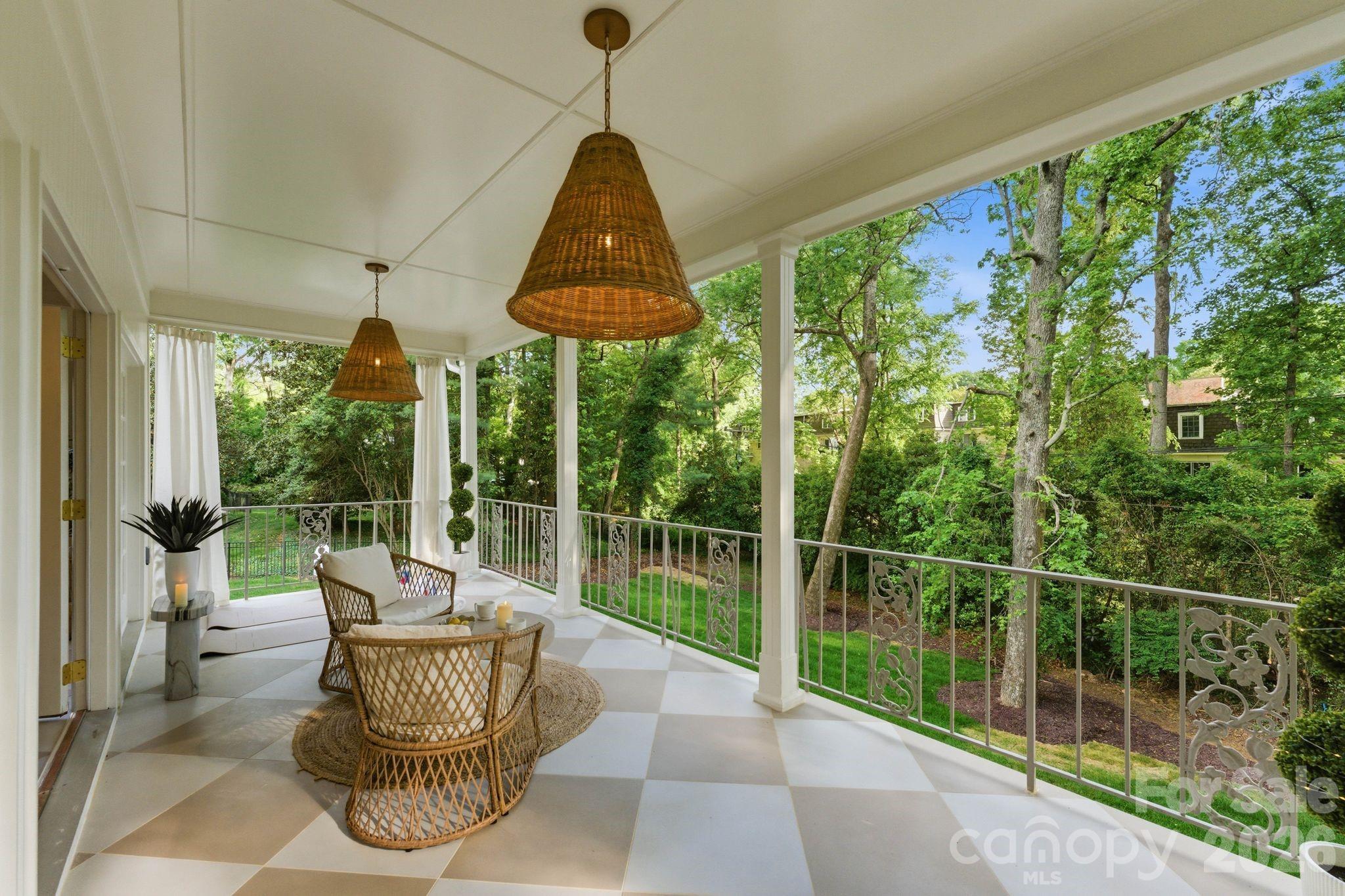Barclay Downs - Residential