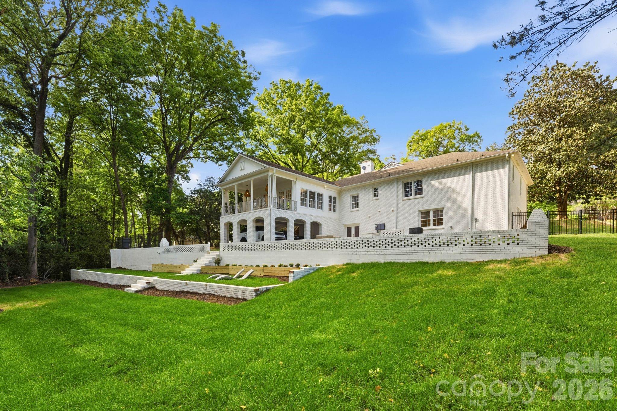 Barclay Downs - Residential