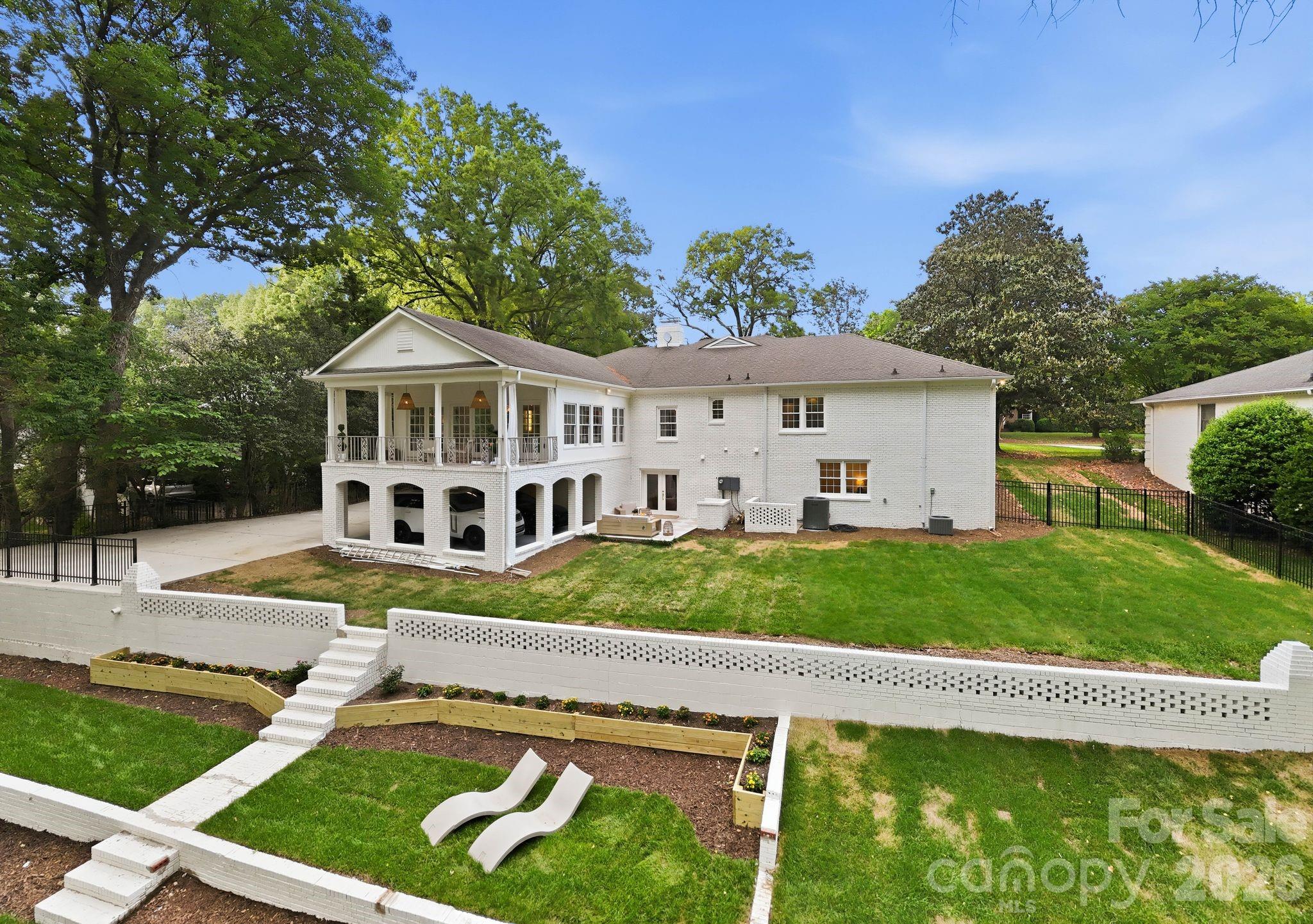 Barclay Downs - Residential