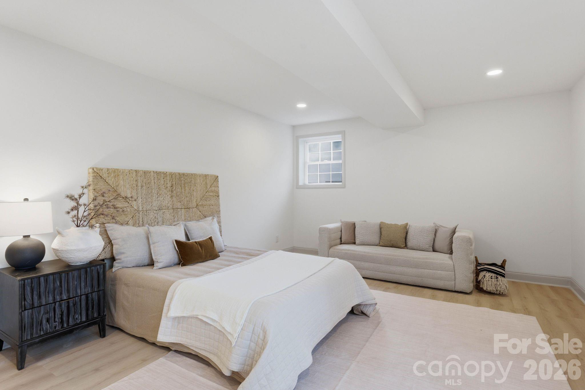 Barclay Downs - Residential