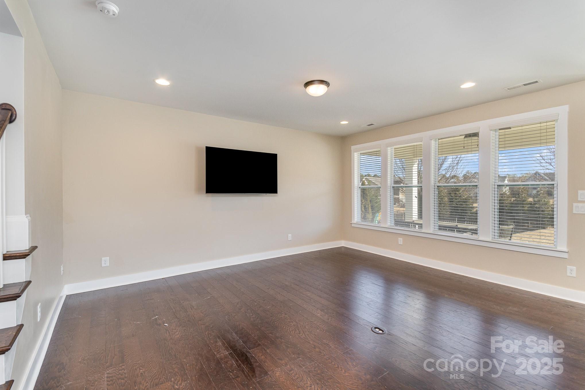 Paddlers Cove - Residential