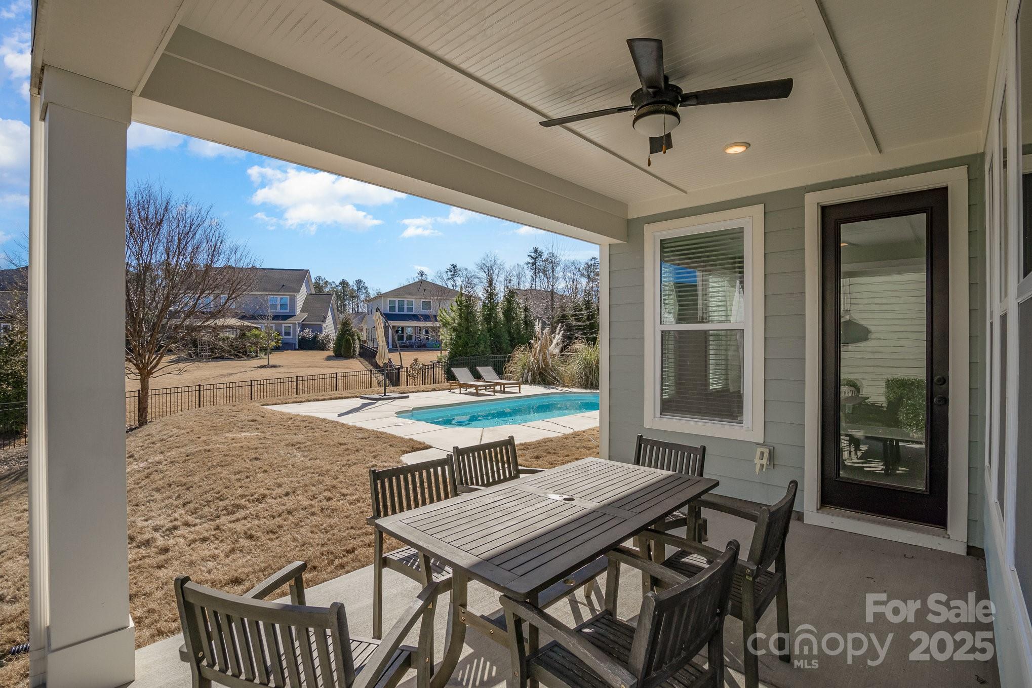 Paddlers Cove - Residential