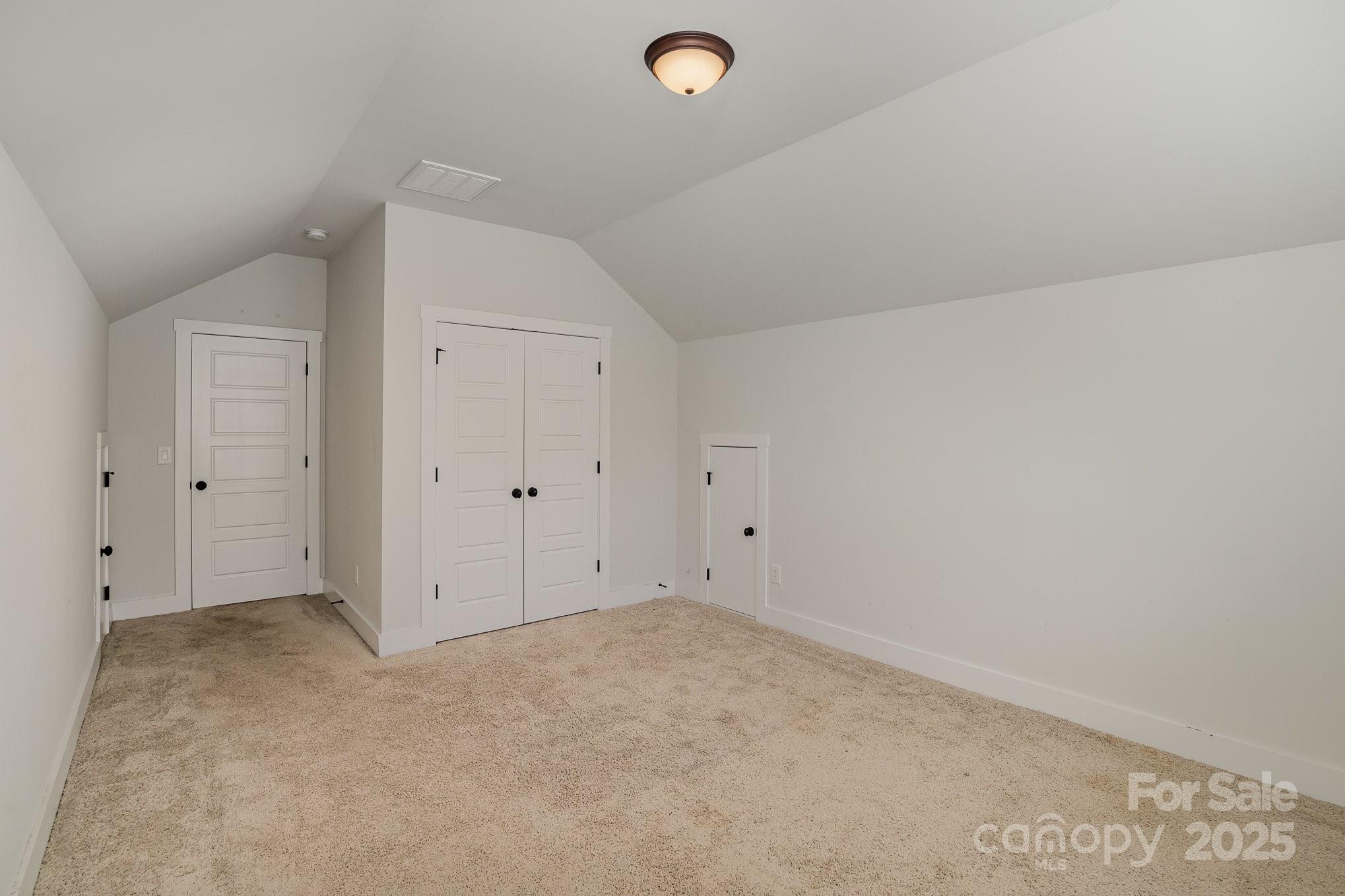 Paddlers Cove - Residential