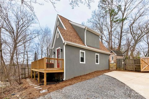 128 Laurel Loop Asheville NC 28806