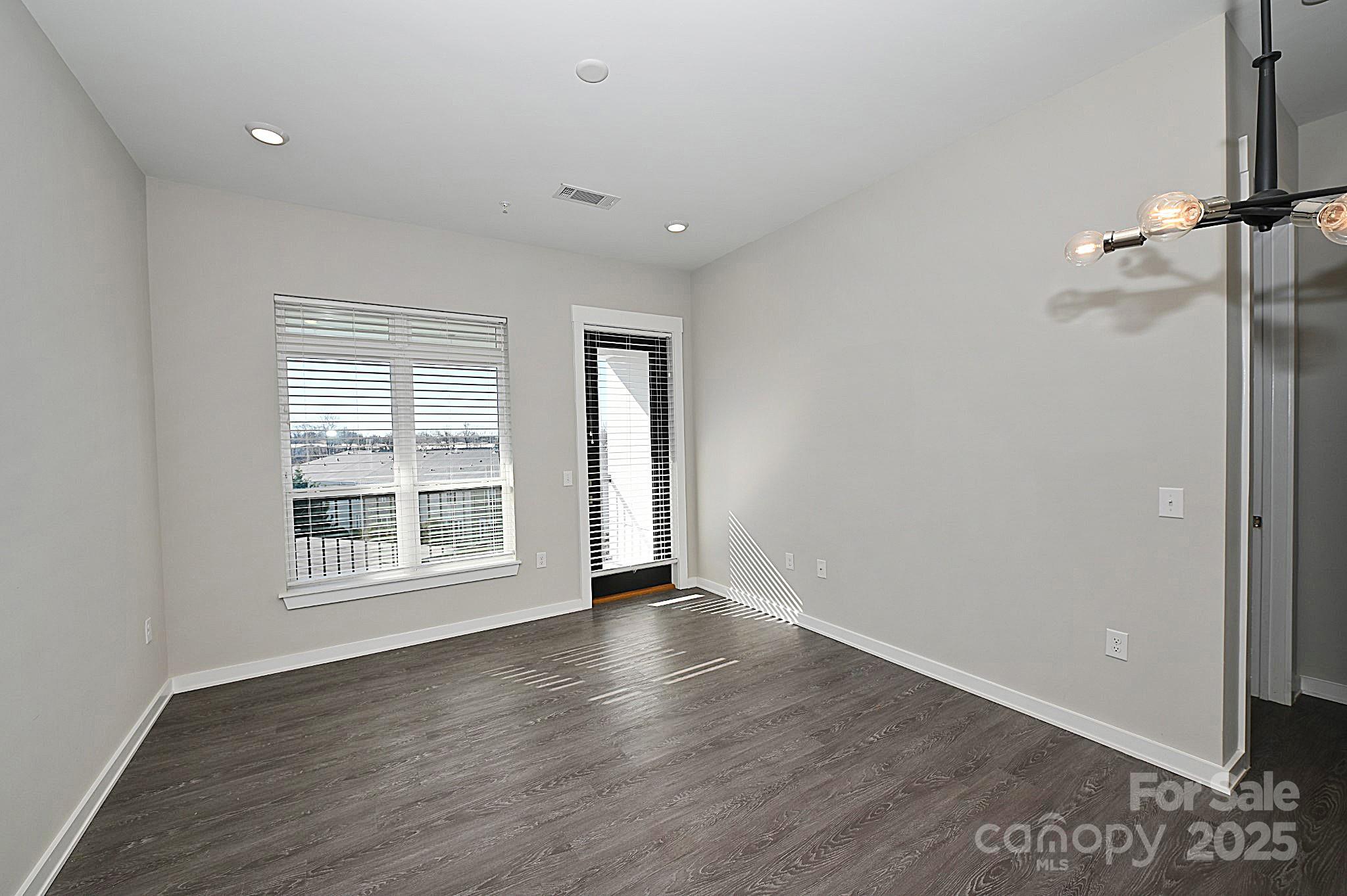 Galleries at NODA - Residential