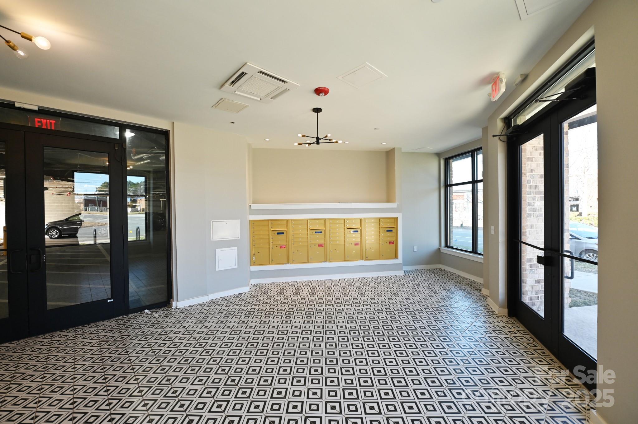 Galleries at NODA - Residential