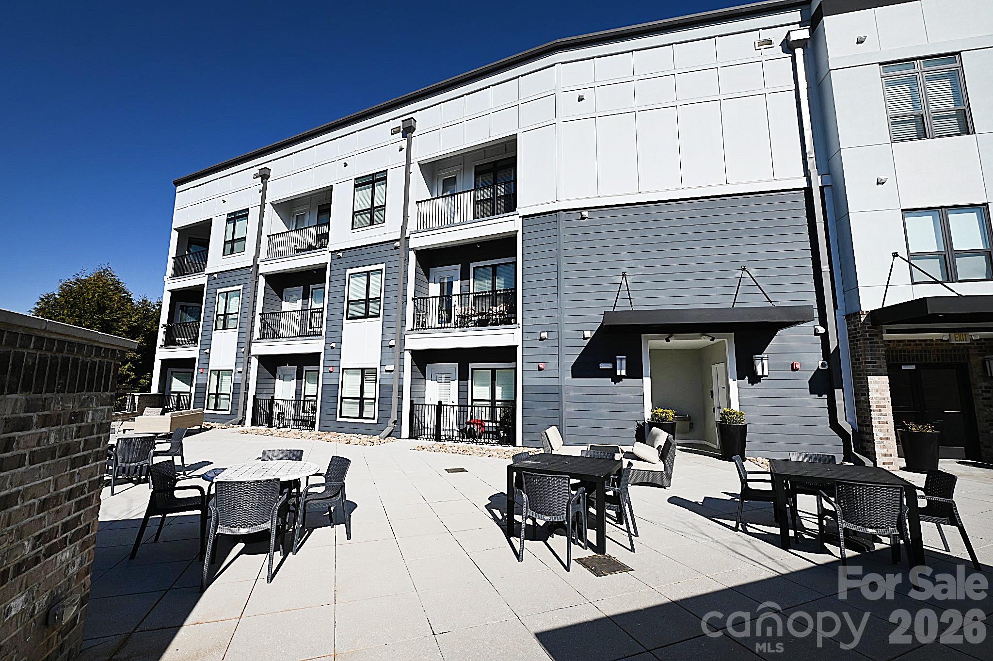 Galleries at NODA - Residential