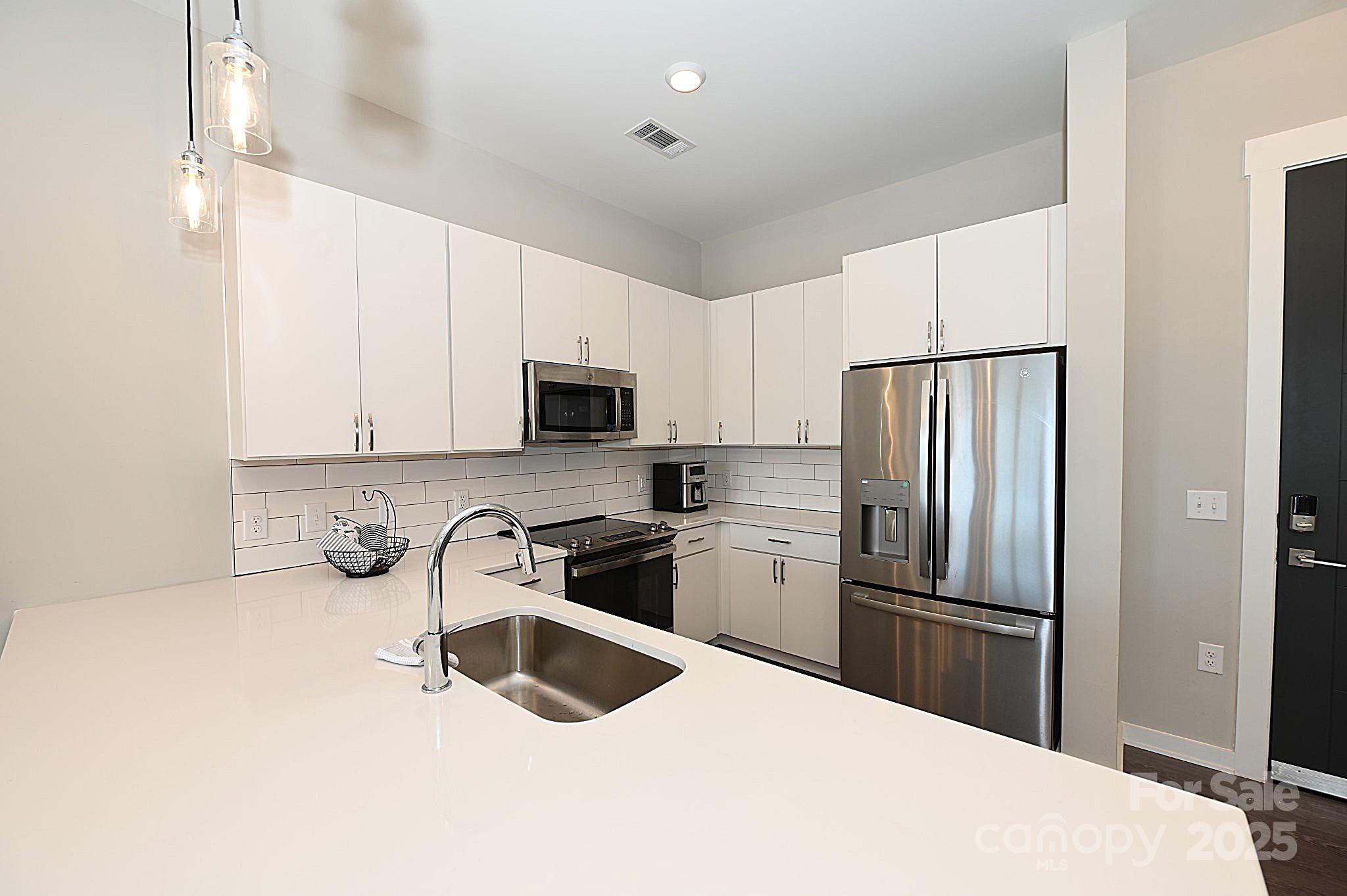 Galleries at NODA - Residential